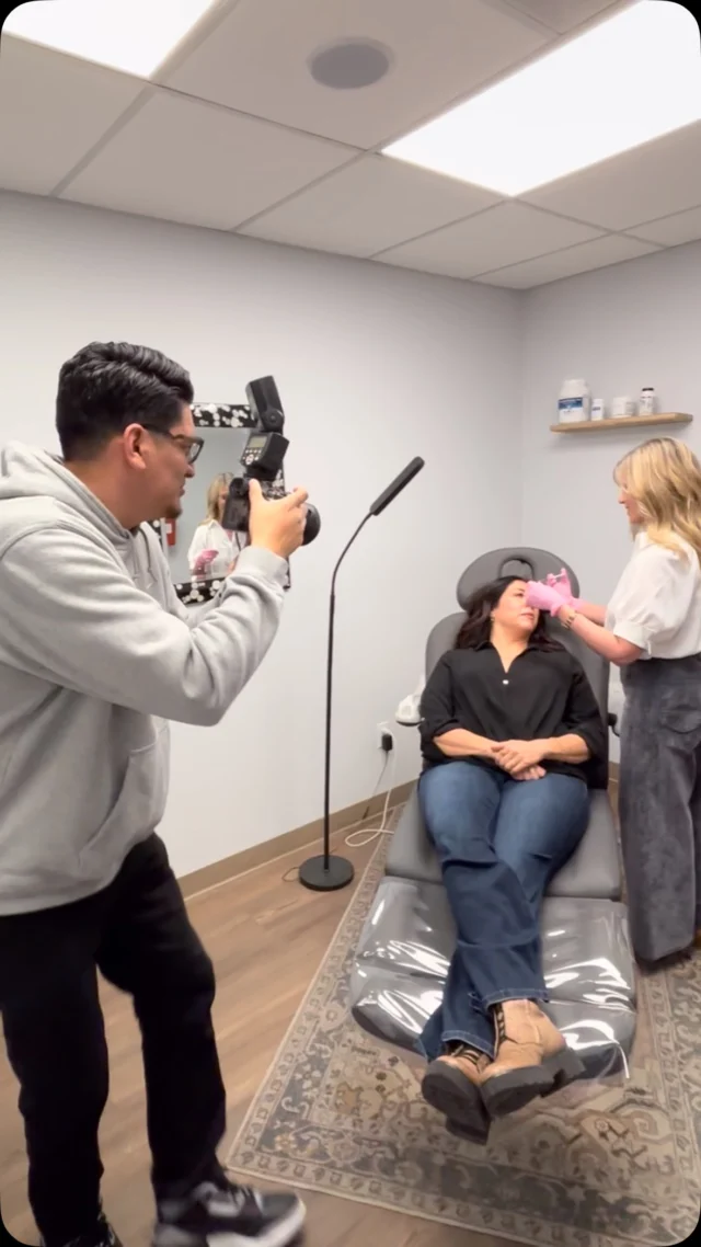 📸A few weeks ago we had the pleasure of having a photo shoot with @tonyvillaphoto to update our pictures and get ready for a new website redesign. He does amazing work!✨
💻Stay tuned for the big reveal coming soon!